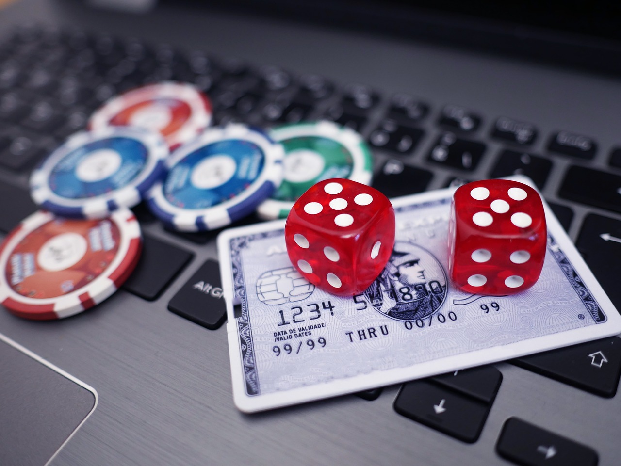Go All-In on Fun: Experience the Excitement of Free Online Poker